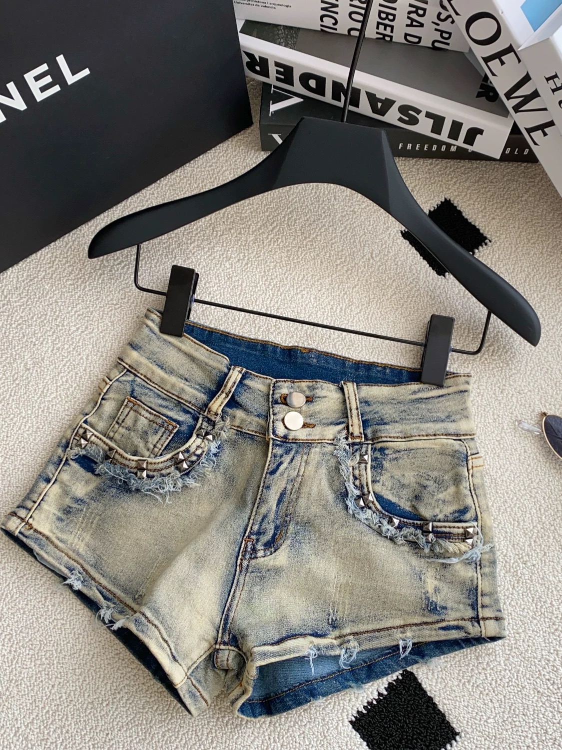 Smell the roses denim shorts DS128 images